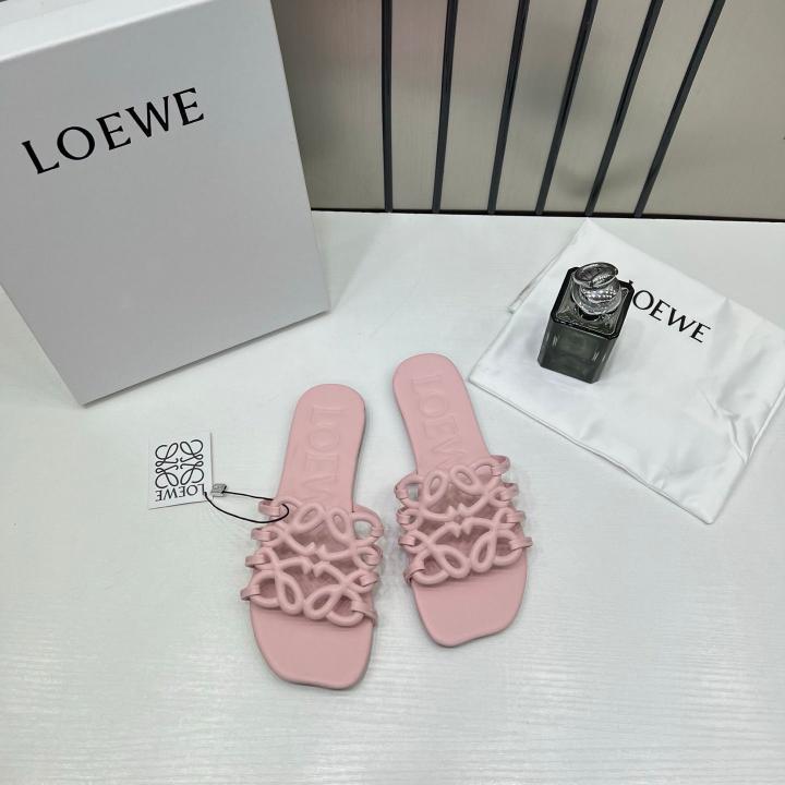 PETAL ANAGRAM SANDLE