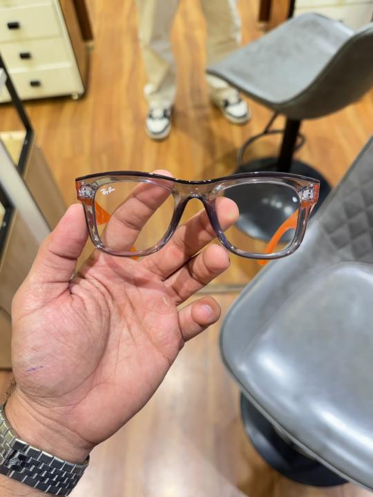 0502 grey orange plano