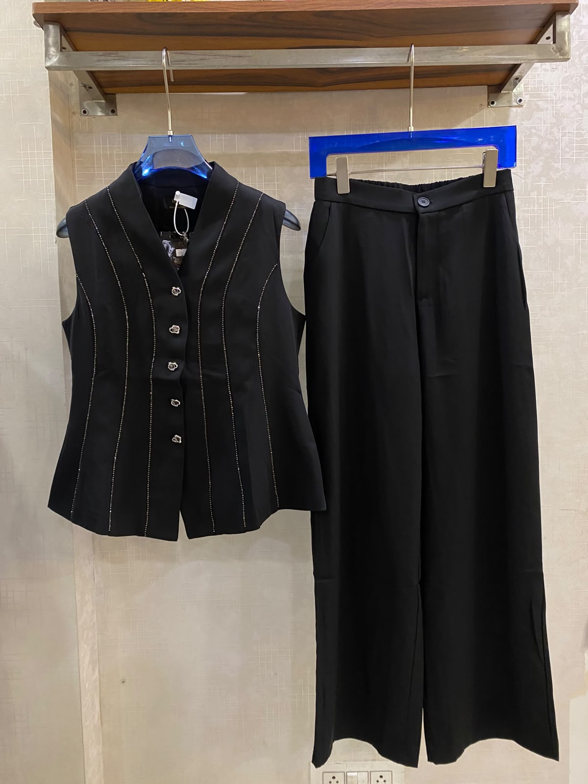 SLEEVELESS WAISTCOAT SET 2506