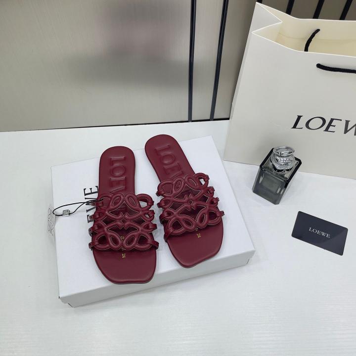 PETAL WINE RED ANAGRAM SANDLE