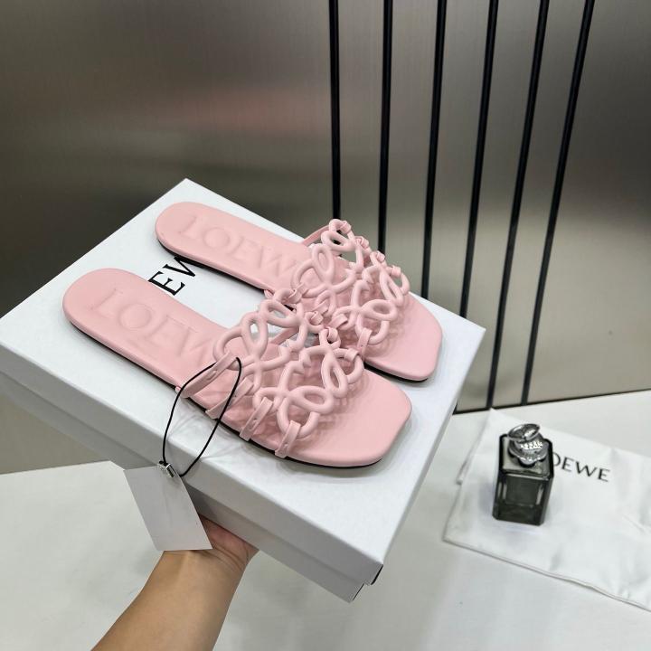 PETAL ANAGRAM SANDLE