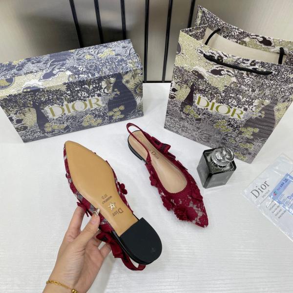 J Slingback Flat