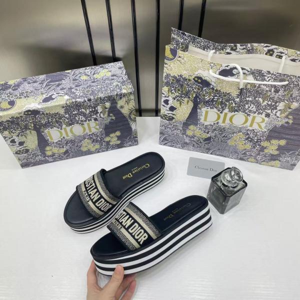 D-WAY RAFFIA PLATFORM SLIDE