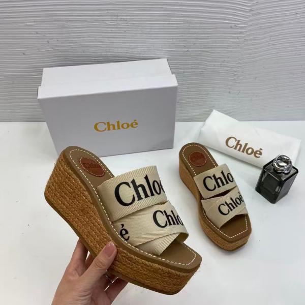 WOODY BEIGE PLATFORM SLIDE