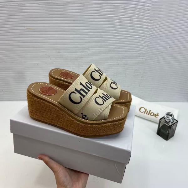 WOODY BEIGE PLATFORM SLIDE