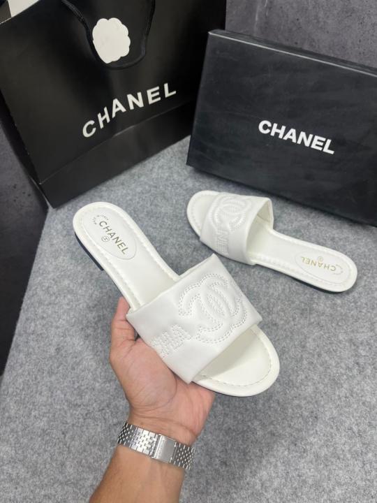 CC QUILTED WHITE FLAT