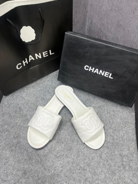 CC QUILTED WHITE FLAT