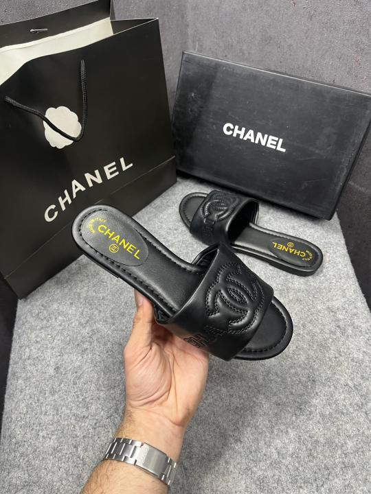 CC QUILTED BLACK FLAT