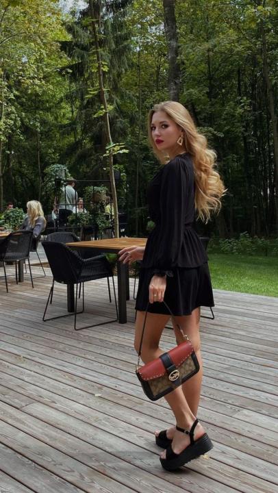 RED & BLACK DUST BAG