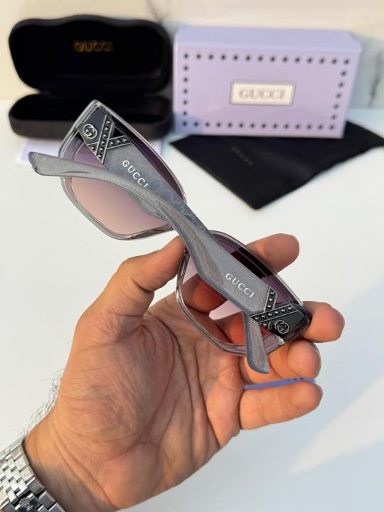 2898 grey pink
