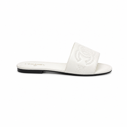 CC QUILTED WHITE FLAT