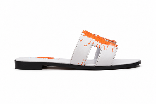 ORAN ORANGE & WHITE FLAT