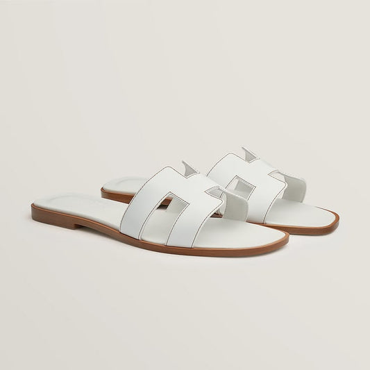 ORAN WHITE FLAT