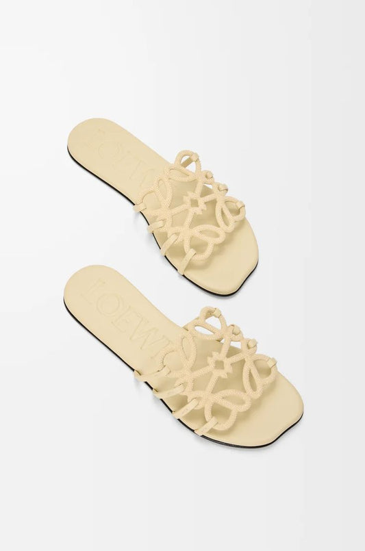 PETAL TAN BEIGE  ANAGRAM SANDLE