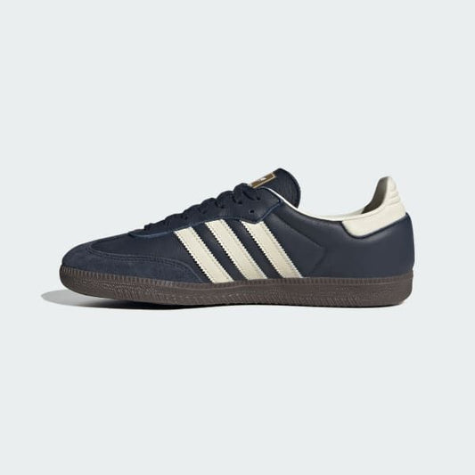 RETRO NAVY BLUE SNEAKER