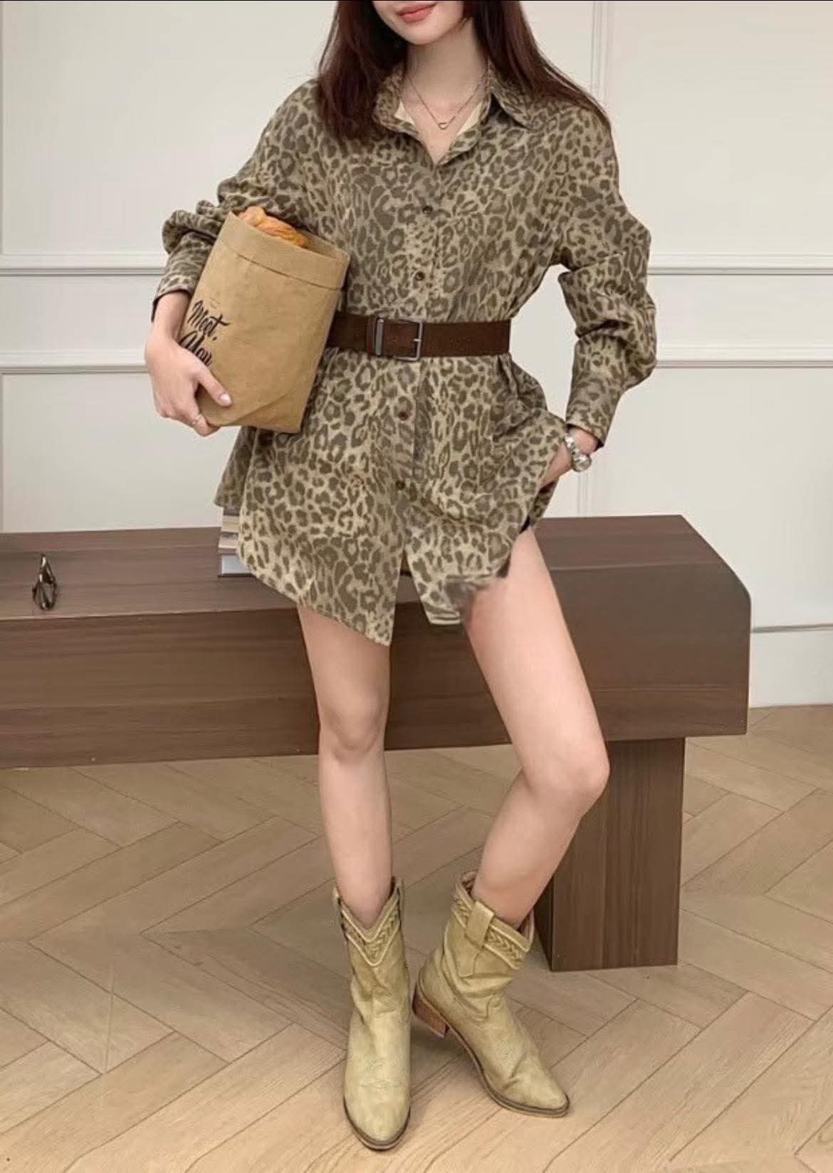 Leopard printed shirt With belt 0312