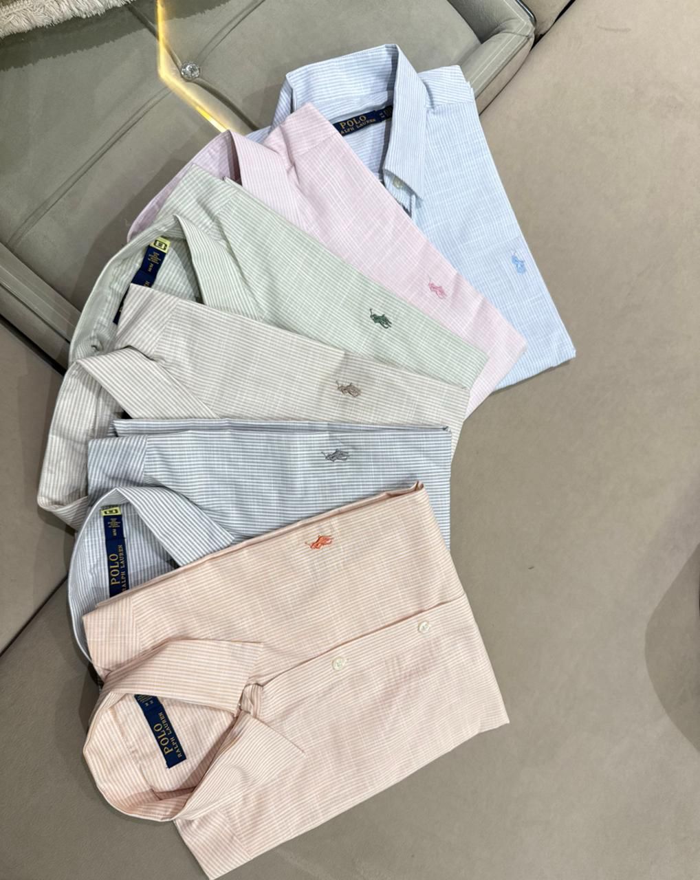CLASSIC POLO-STYLE BUTTON-UP SHIRT 2002