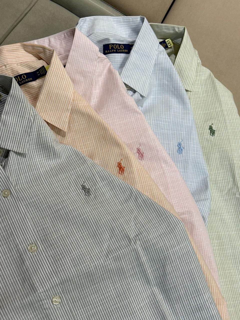 CLASSIC POLO-STYLE BUTTON-UP SHIRT 2002