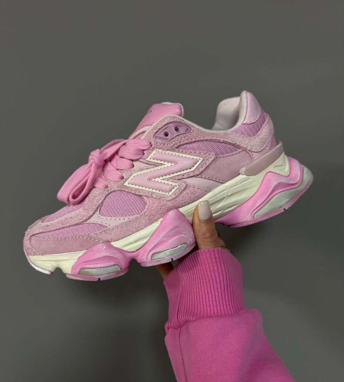 ASOSS NB 9060 PINK SNEAKER