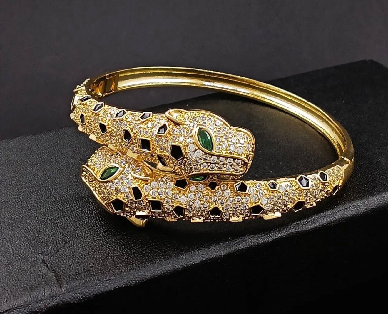 👸🏻👸🏻High  Quality CARTIER BRACELET AND RING FOR Her-👸🏻👸🏻