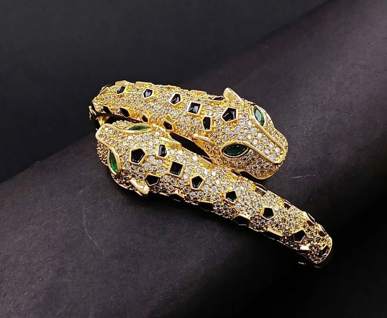 👸🏻👸🏻High  Quality CARTIER BRACELET AND RING FOR Her-👸🏻👸🏻