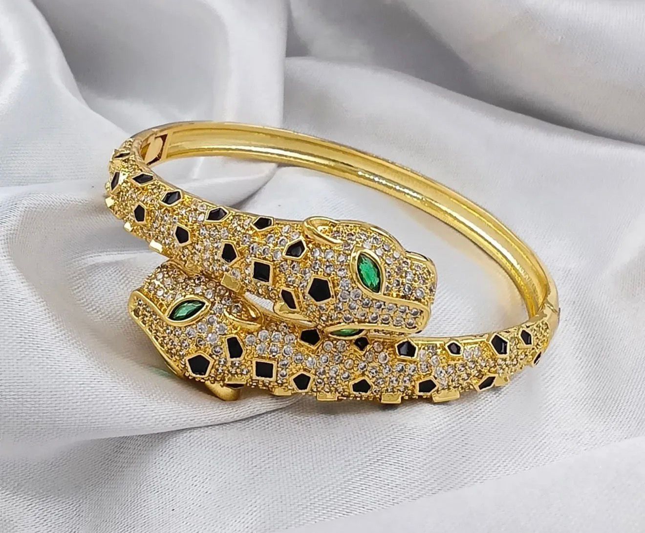 👸🏻👸🏻High  Quality CARTIER BRACELET AND RING FOR Her-👸🏻👸🏻