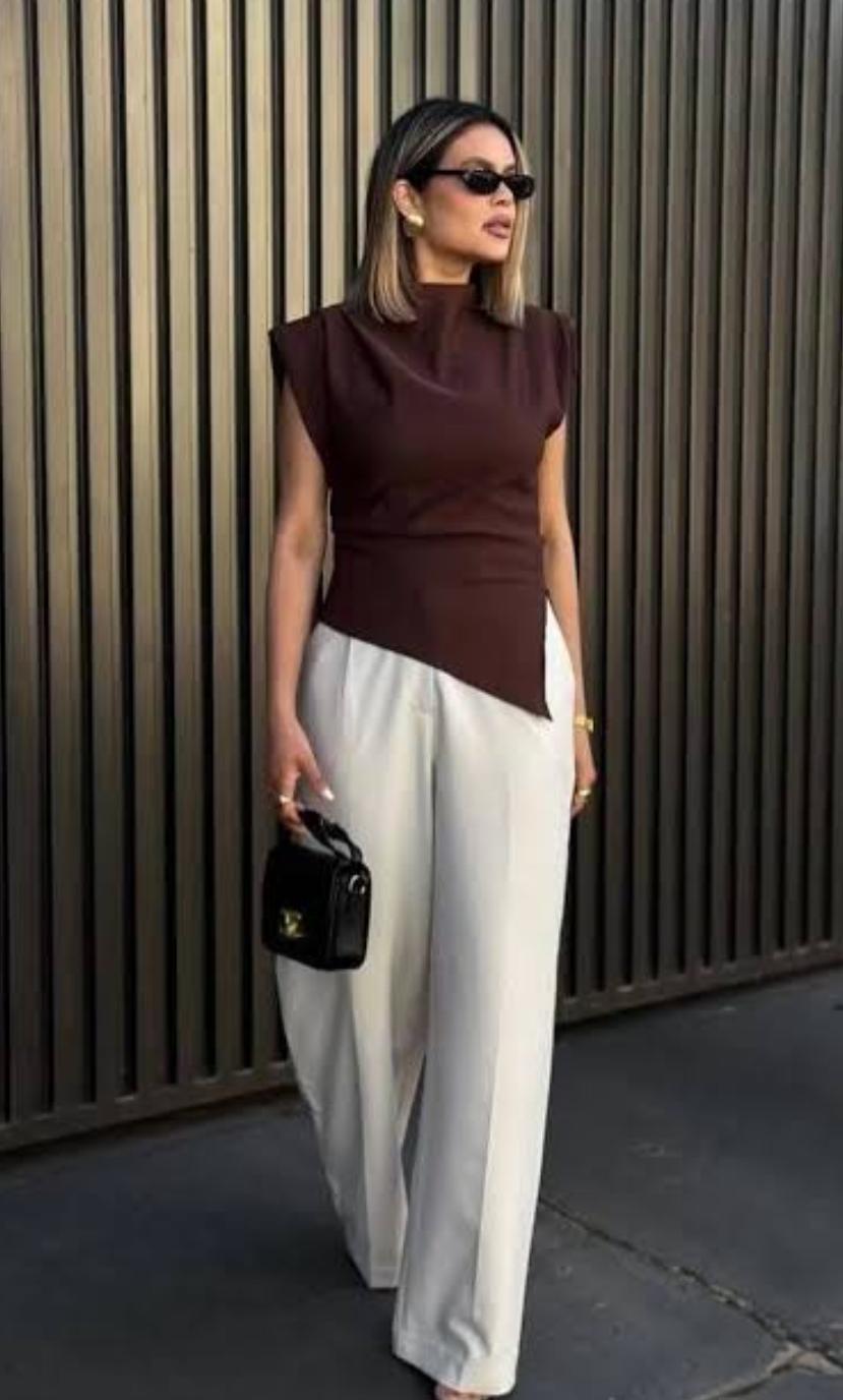 PLAIN CHIC TOP 1606