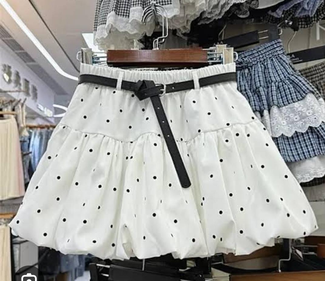 WOMEN’S RUFFLED POLKA DOT MINI SKIRT WITH BELT