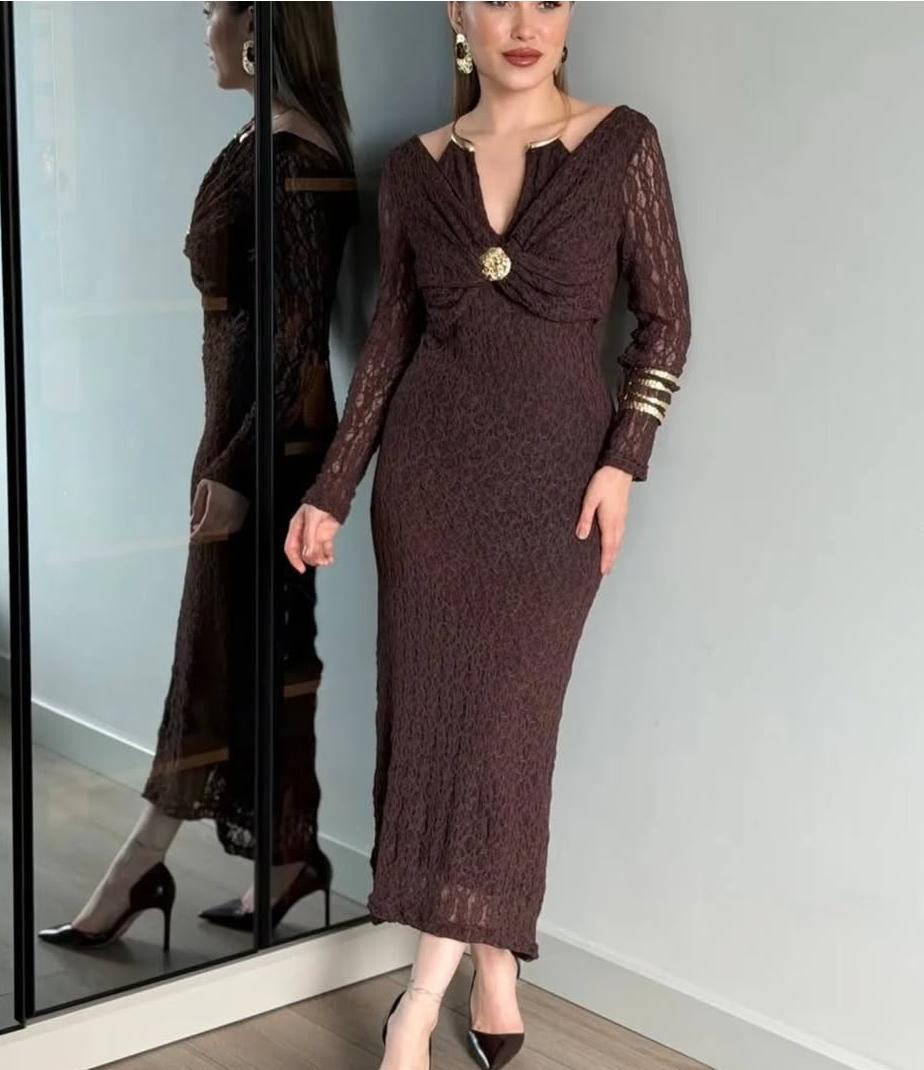 WOMEN’S LACE CHOKER STYLE DRESS 1906