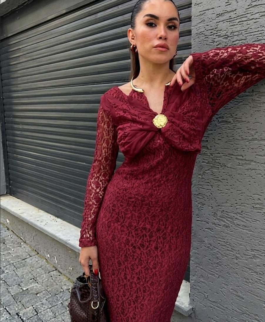 Zenia Long Sleeve Midi Dress