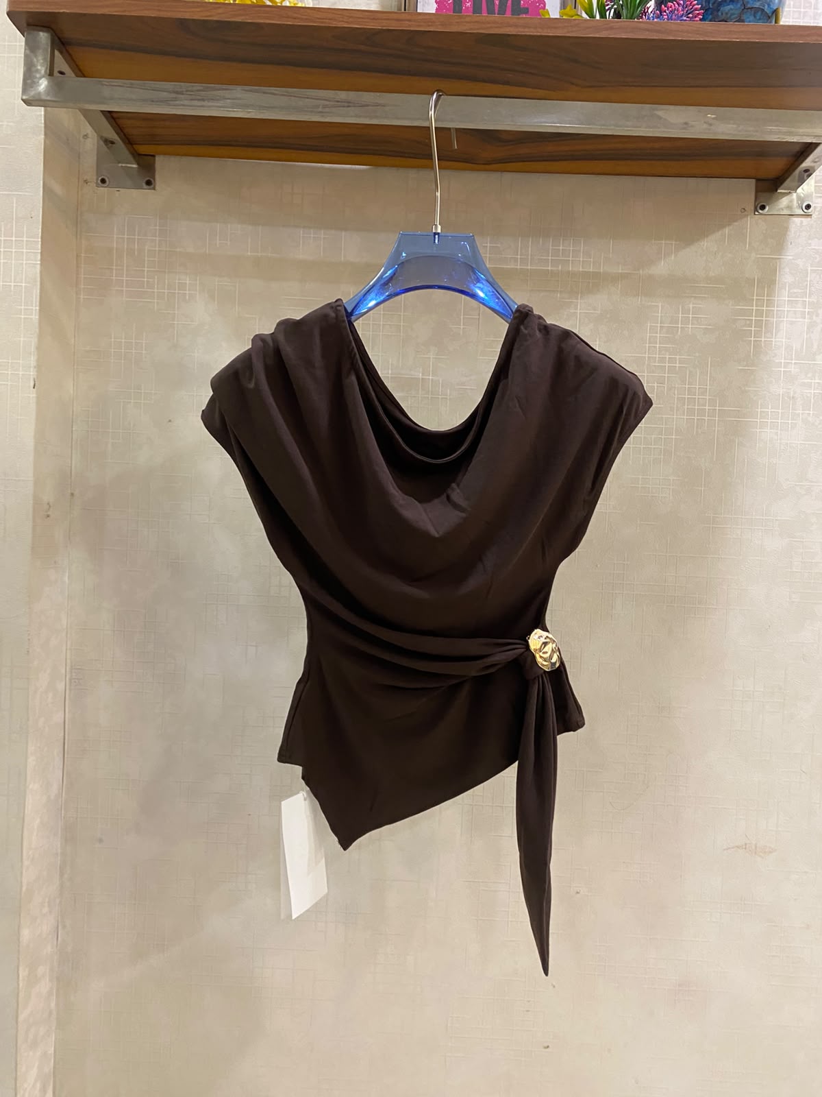 IDE DRAPED TOP WITH GOLDEN DETAILS 2506