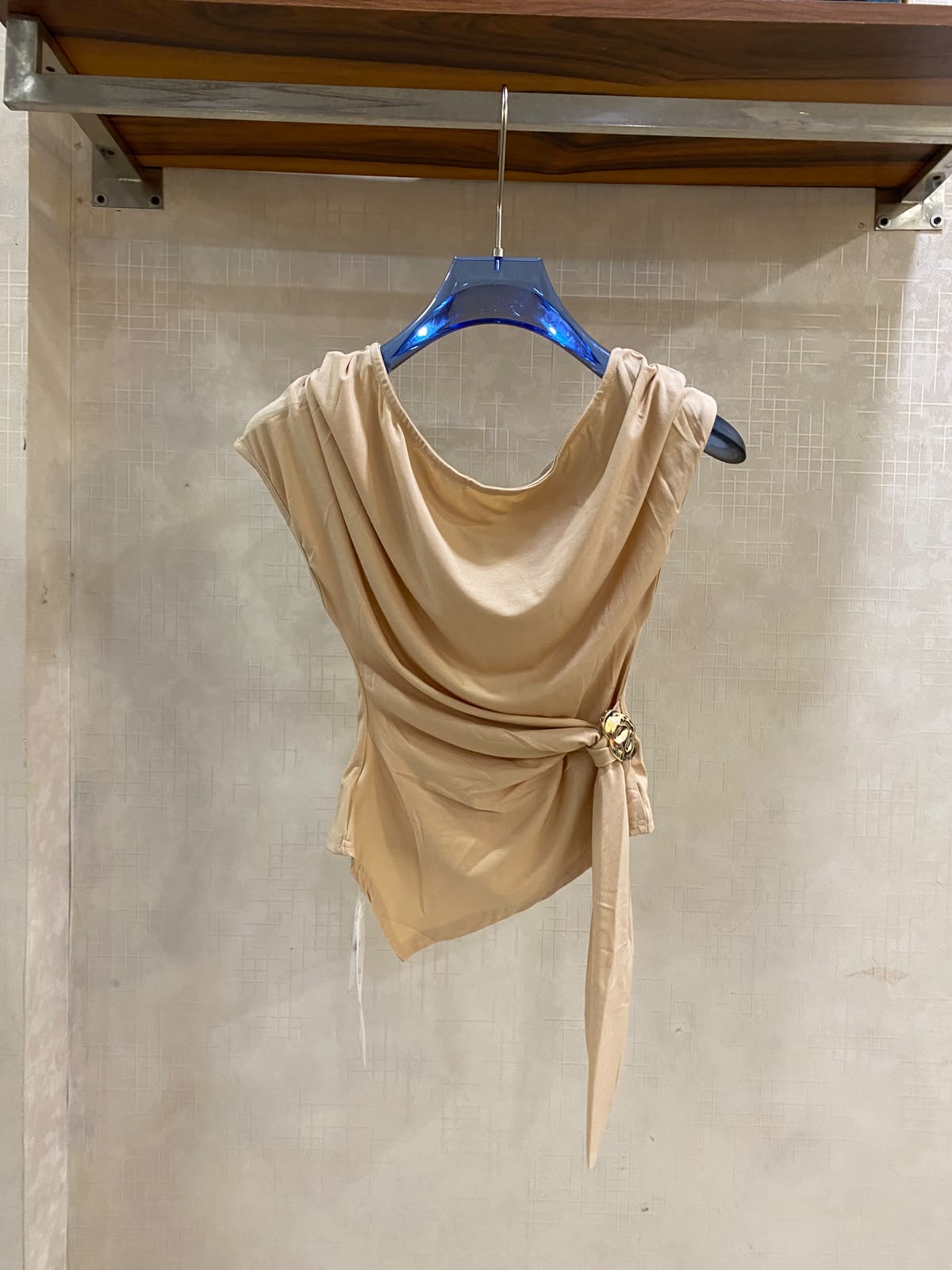 IDE DRAPED TOP WITH GOLDEN DETAILS 2506
