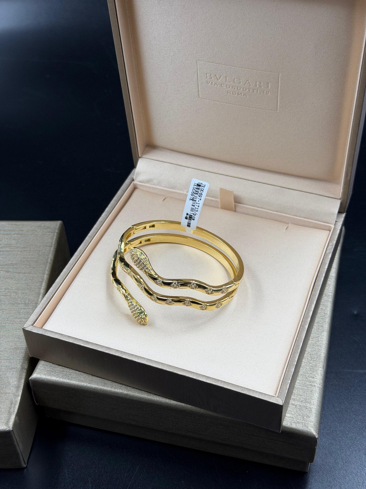 👸🏻👸🏻High  Quality BVLGARI BRACELET FOR Her-👸🏻👸🏻