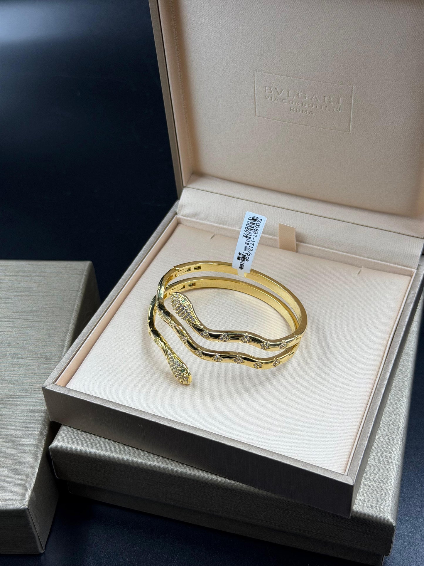 👸🏻👸🏻High  Quality BVLGARI BRACELET FOR Her-👸🏻👸🏻