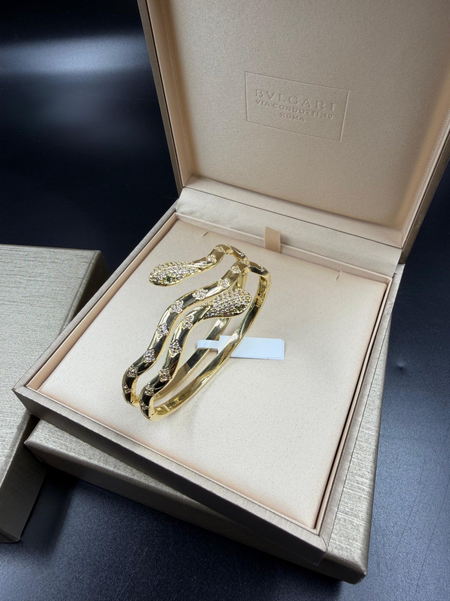 👸🏻👸🏻High  Quality BVLGARI BRACELET FOR Her-👸🏻👸🏻