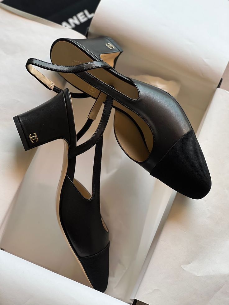 CHANEL SLINGBACK HEEL