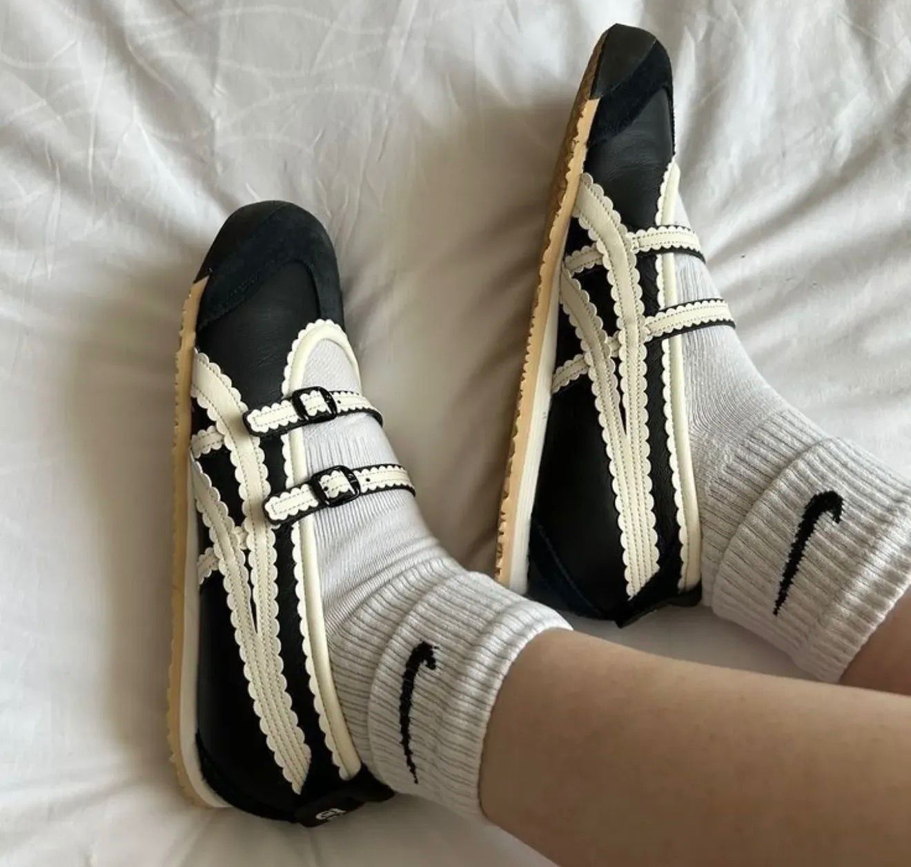 ONITSUKA TIGER MEXICO 66 TGRS