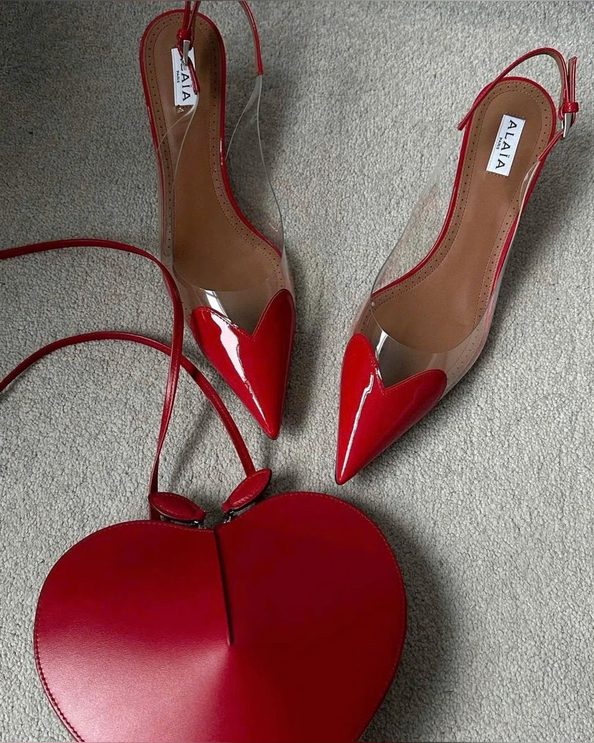 ALAIA LE COEUR SLINGBACK PUMP