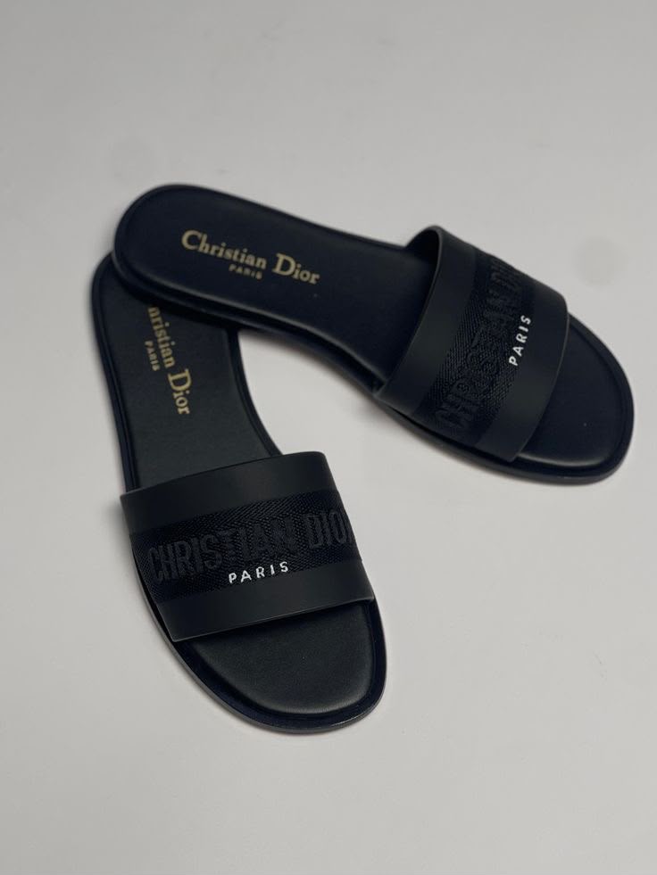 CHRISTIAN DIOR LATEST INSTORE FLATS 1607