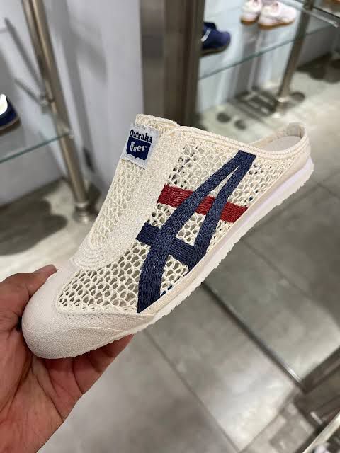 Onitsuka Tiger Mexico 66 Sabot ❤️