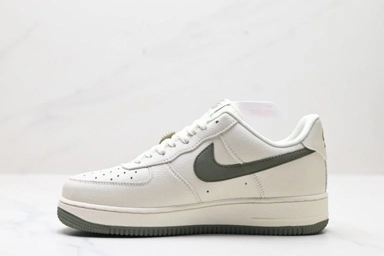 AF 1 LO X TRVS SCTT CTUS JCK OLVE