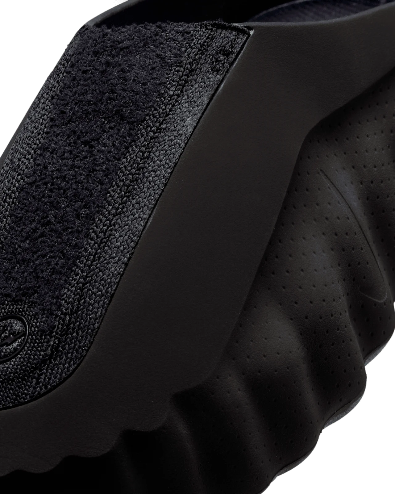 MIND 001 X FRAGMENT BLACK